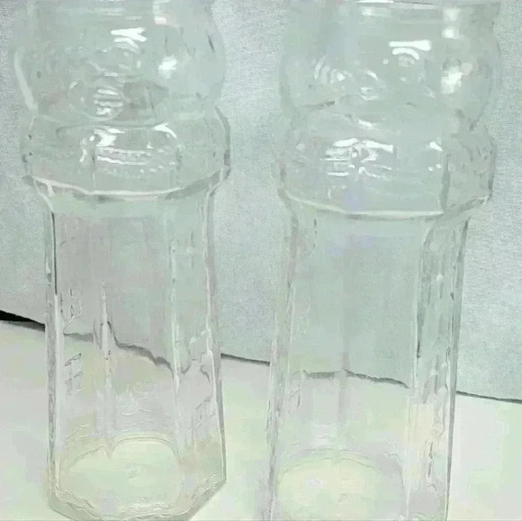 Set of 2 Red Lobster Lighthouse Glasses-Canada - Picture 3 of 6